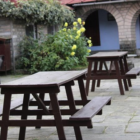 Hotel Khali Estate Binsar Exterior foto