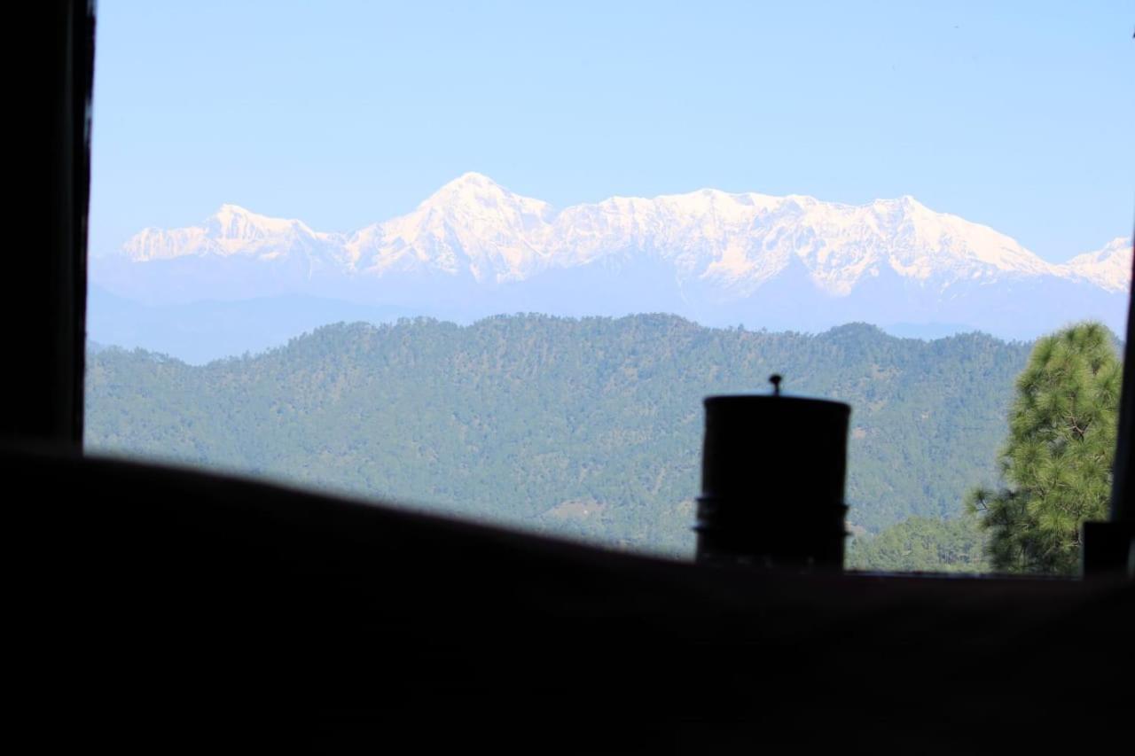 Hotel Khali Estate Binsar Exterior foto
